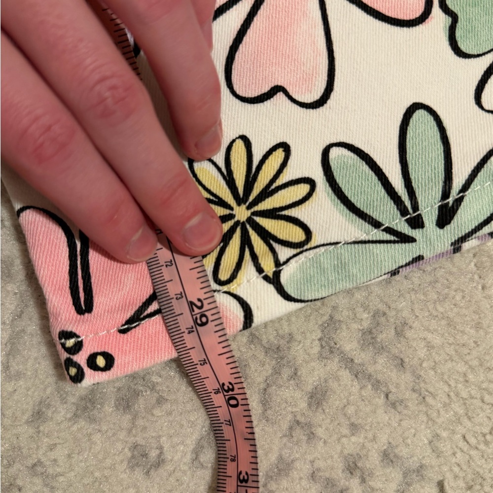 Floral Patterned Wide-Leg Pants - Picture 7 of 7